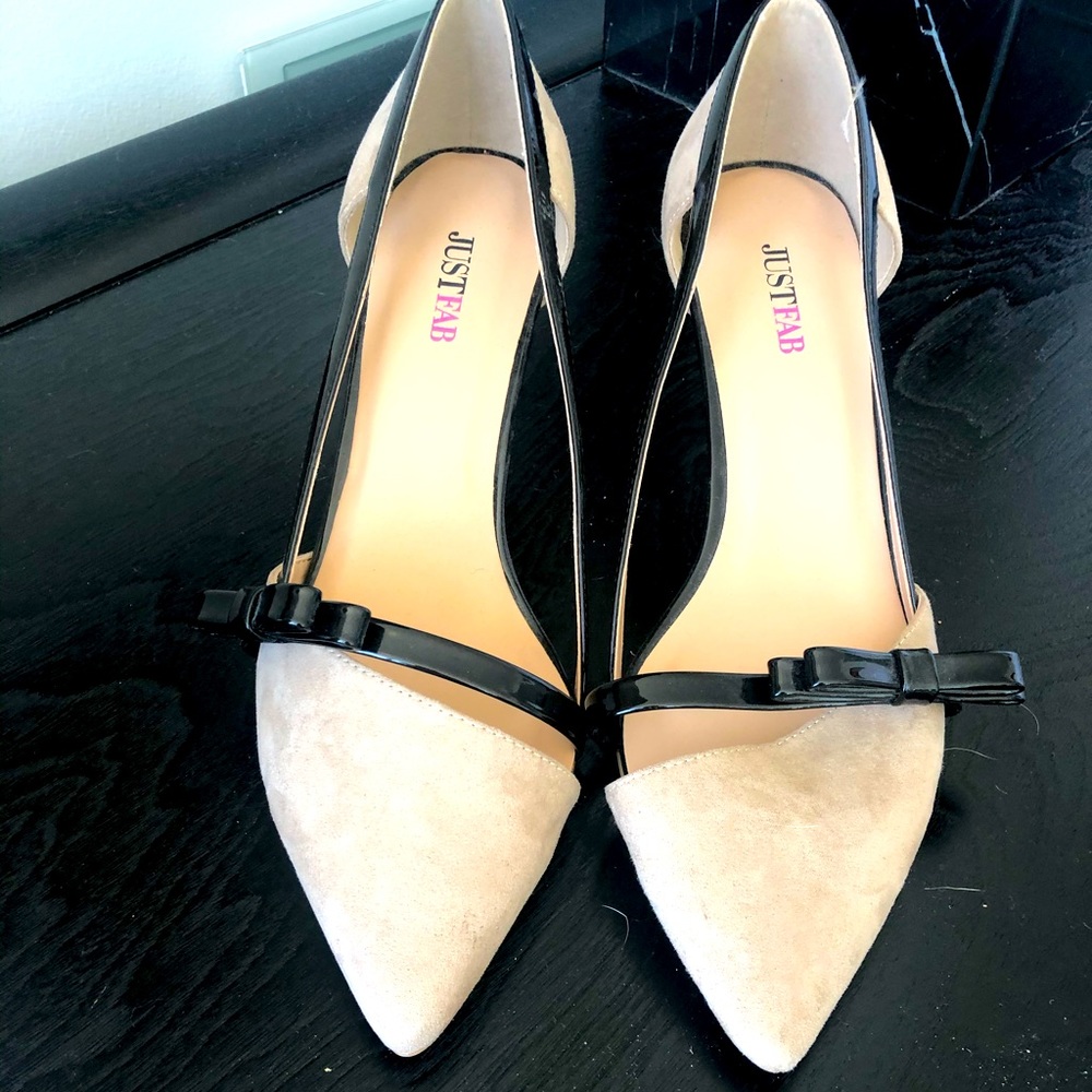 Just Fab very stylish pumps